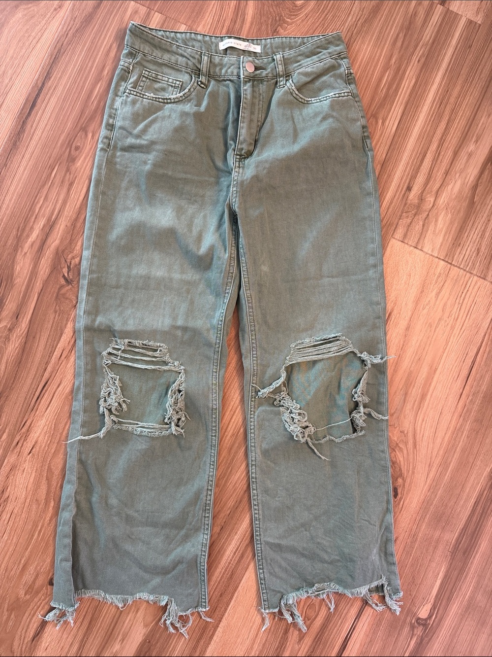 Slim Straight Women’s Distressed Jeans - Olive Green